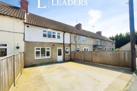 3-bed terraced on Fourth Avenue, Forest Town, NG19, £795/mo