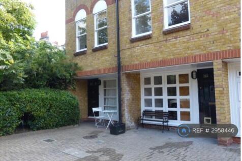 Outside Space To Sit Or Park