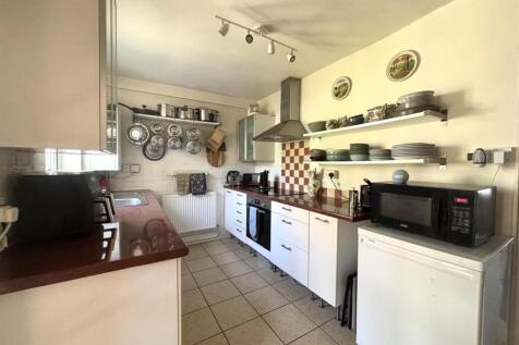 Kitchen.jpg