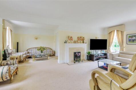 Wolsey Road, Moor Park photo 4