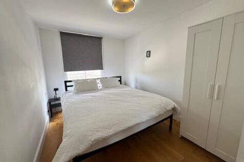No Deposit Option, High Street, Deal, Kent CT14 7AA photo 4