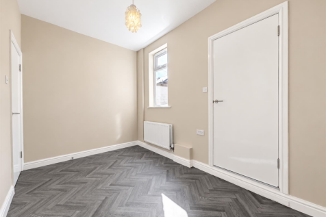Kitchener Street, Darlington photo 3