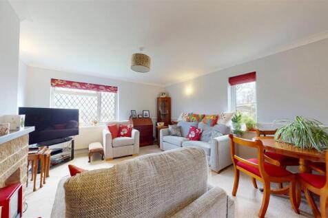 Living Room / Dining Room