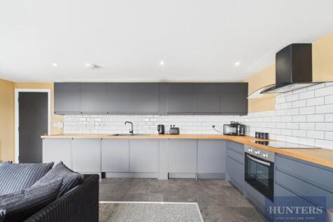 Kitchen / Living Room