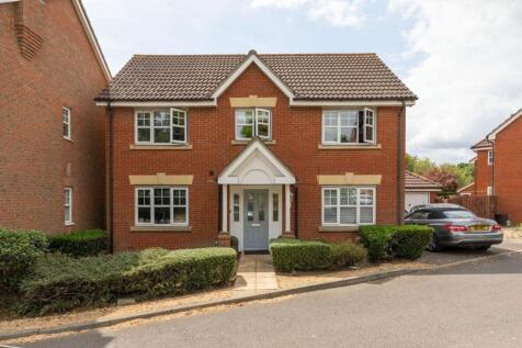 Ilford, IG6 - property photo