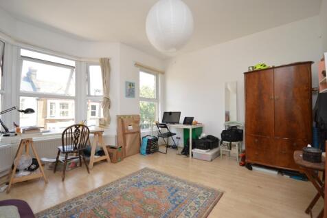 Reception Room (2)
