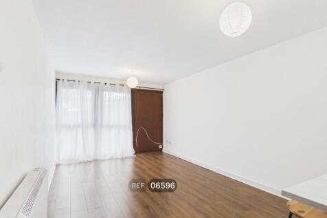 Kitchen/Living area