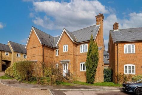 33_Nassau_Drive_Crowborough_TN62GT_RootsPropertyMa