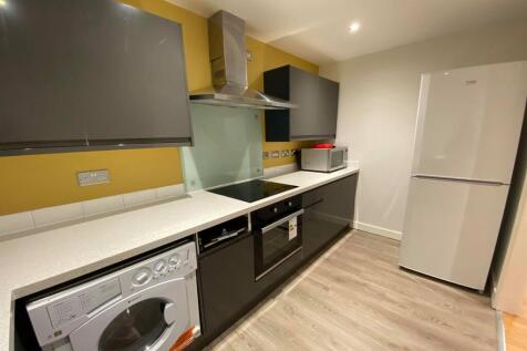 405 West One Space, City Centre, S1 photo 4