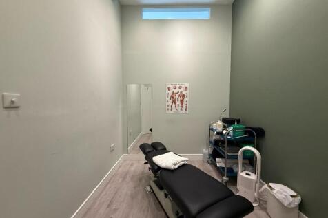 WhatsApp Image 2025-05-29 at 17.46.02 (5).jpeg