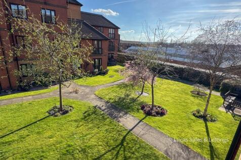 12 Oaktree Ct Kettering-1.jpg