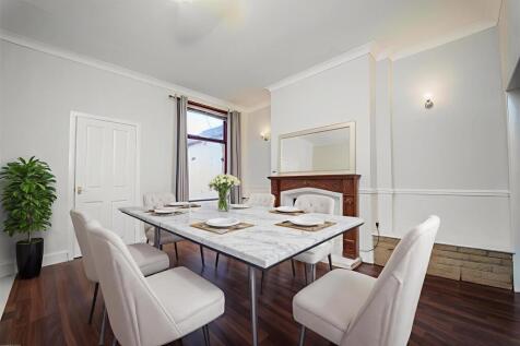 plm5-n_XaU2ee6vy7Wf2XA - Dining Room - Standard - 