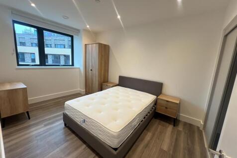 WhatsApp Image 2024-09-06 at 17.27.04 (5).jpeg