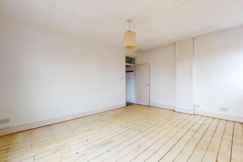 17F St Helens Gardens, North Kensington, London, W10 6LW