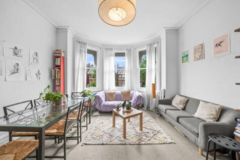 London, NW2 - property photo