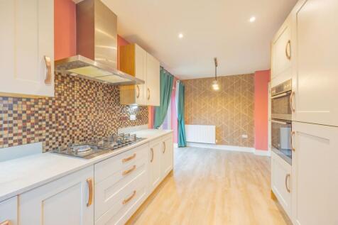 EweMoveTaunton Jeffords Close 2 (3)