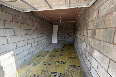 Rosecroft Drive, Langstone, Newport photo 5