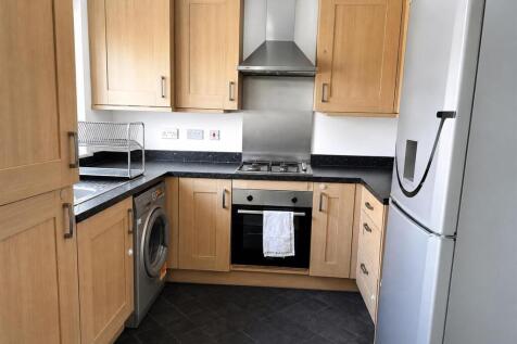 Starling Crescent kitchen.jpg