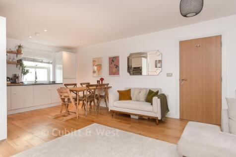 Kitchen Lounge/Diner