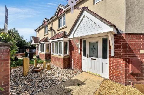 3 Bedroom Town House for Rent