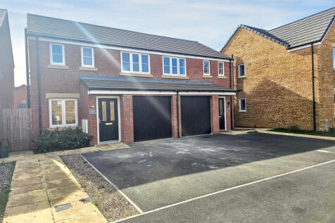 Front exterior and driveway