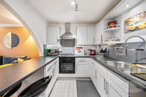 e714efc2-6e57-4b3...