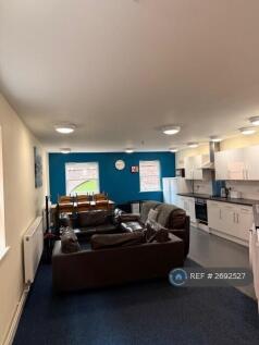 Kitchen /Lounge