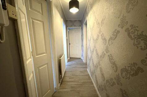 hallway use