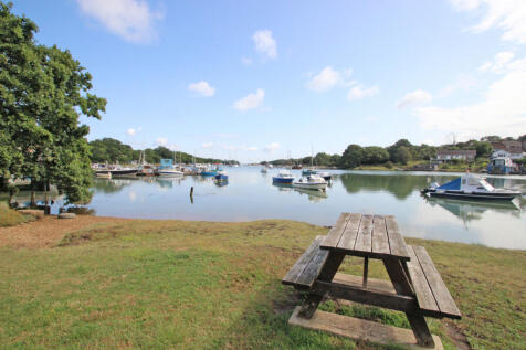 Nearby Wootton Creek