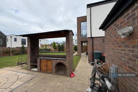 Garden Kitchen