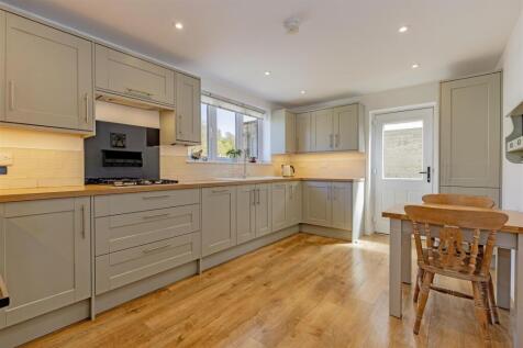 Kitchen-1.jpg