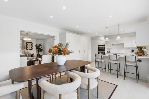Kitchen Dining Room