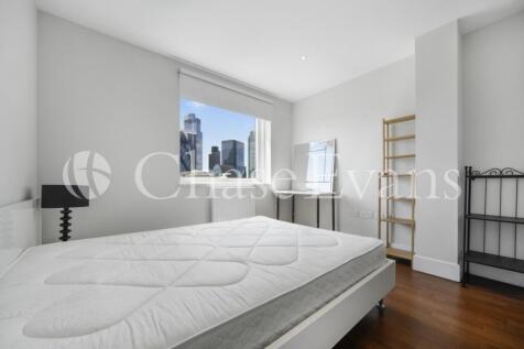 Bedroom - One Commer