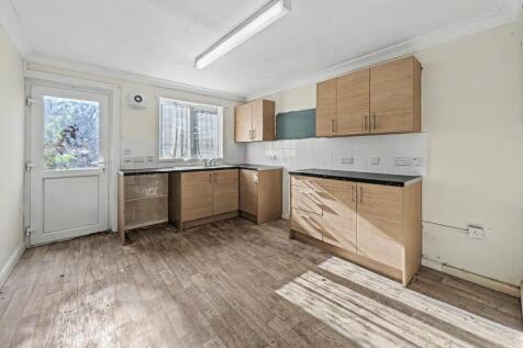 76 Elliott Drive, Felling, Gateshead, Tyne And Wear, NE10 9RB