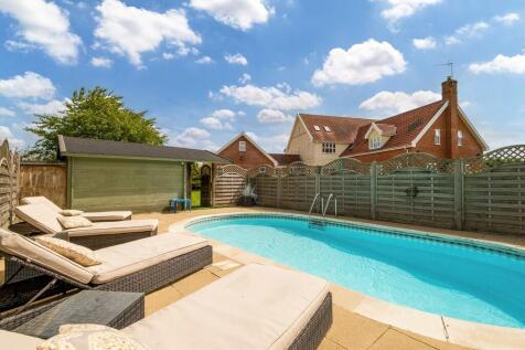 1440px-Brookside ...