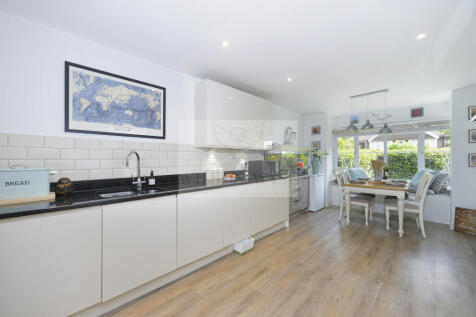 Anvill Cottages Kitchen long