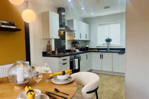 Telford, TF4 - property photo