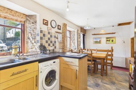 Kitchen/Dining Ro...