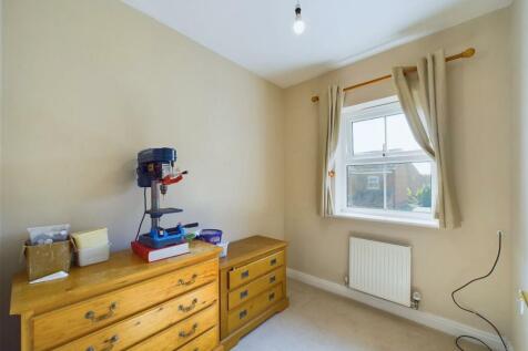 Bedroom: