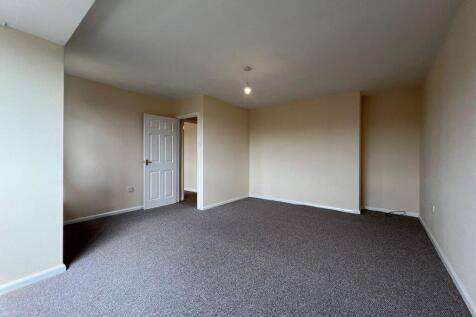 Linbridge Drive, Newcastle Upon Tyne photo 4