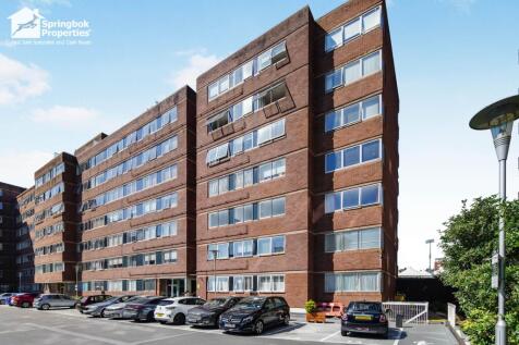 Hove, BN52 - property photo