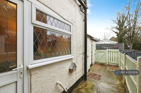 Exterior (Rear Courtyard) 2