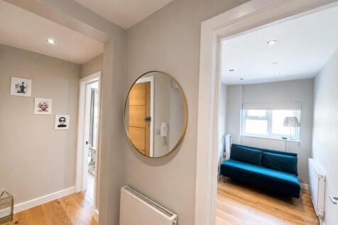 hallway.jpg