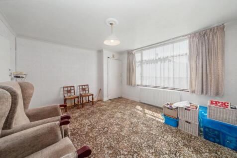 38 Myrtle Road, Dartford, Kent DA1 2RJ