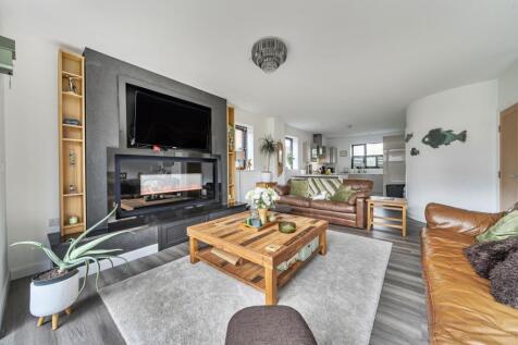 1353406-12-68c151...