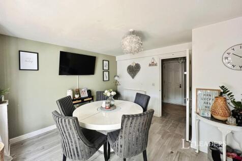 St. Helens Road, Hastings, East Sussex, TN34 photo 5