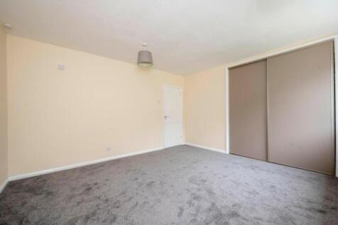 Master Bedroom 1.jpg