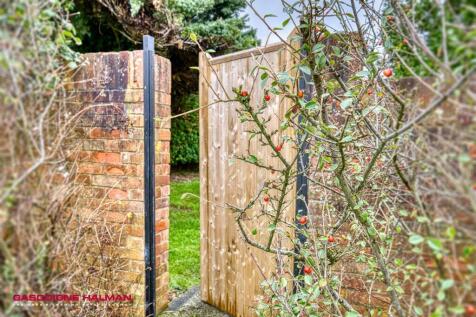 Access to Rear Garden