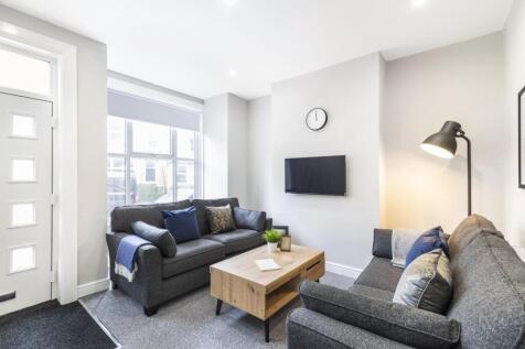 Hessle Terrace, Leeds photo 3