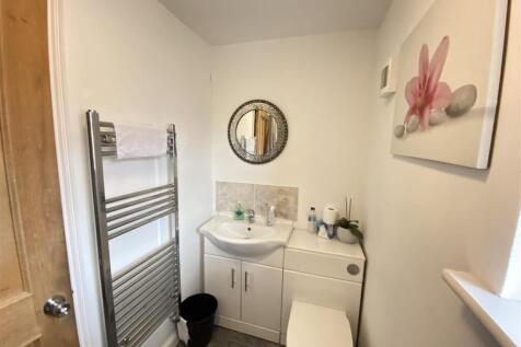 Bath 2.JPG